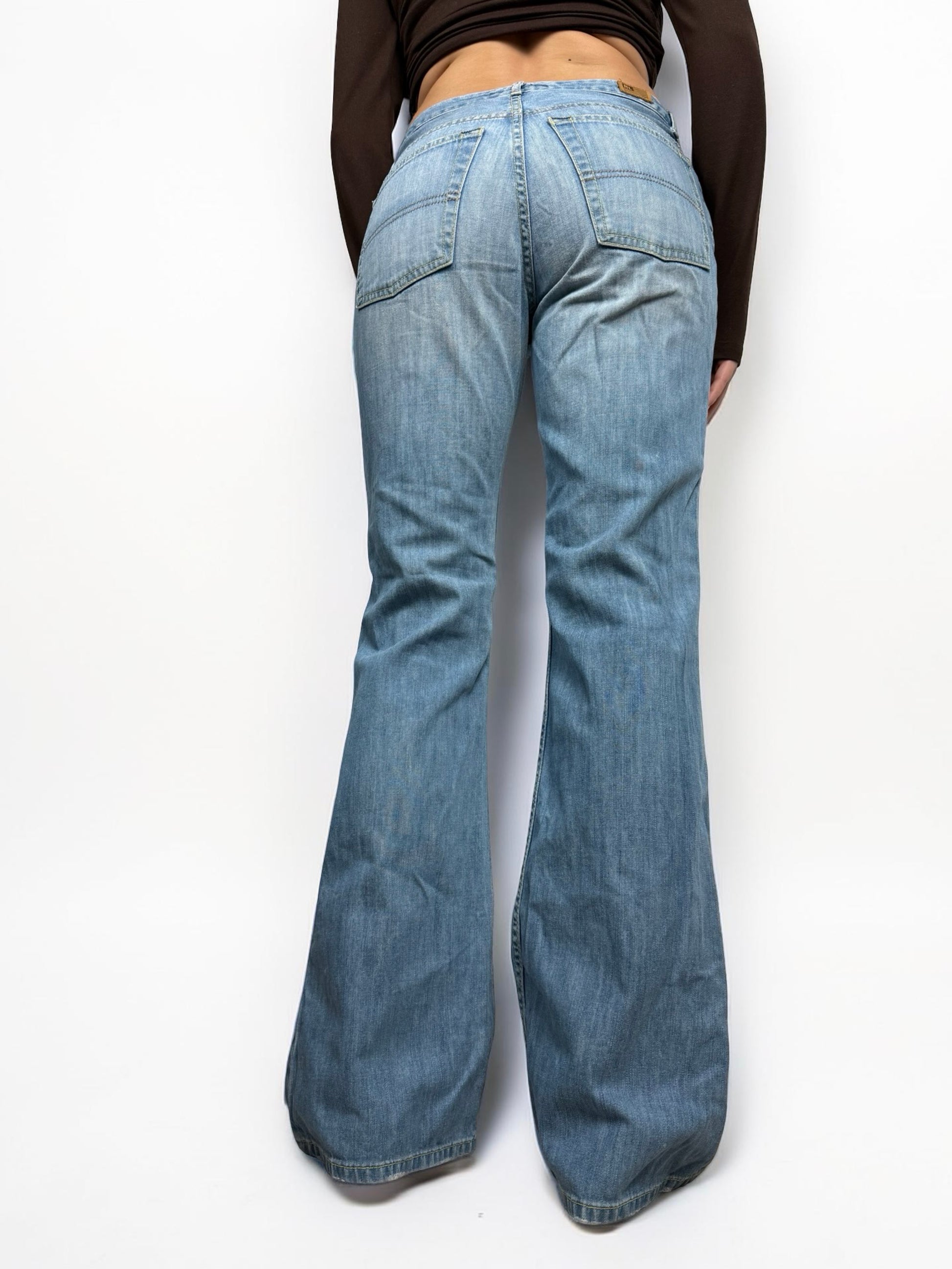 Blue denim cotton low rise flare bootcut pants (S)