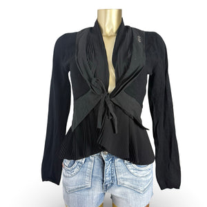 Black silky pleated jacket (S/M)