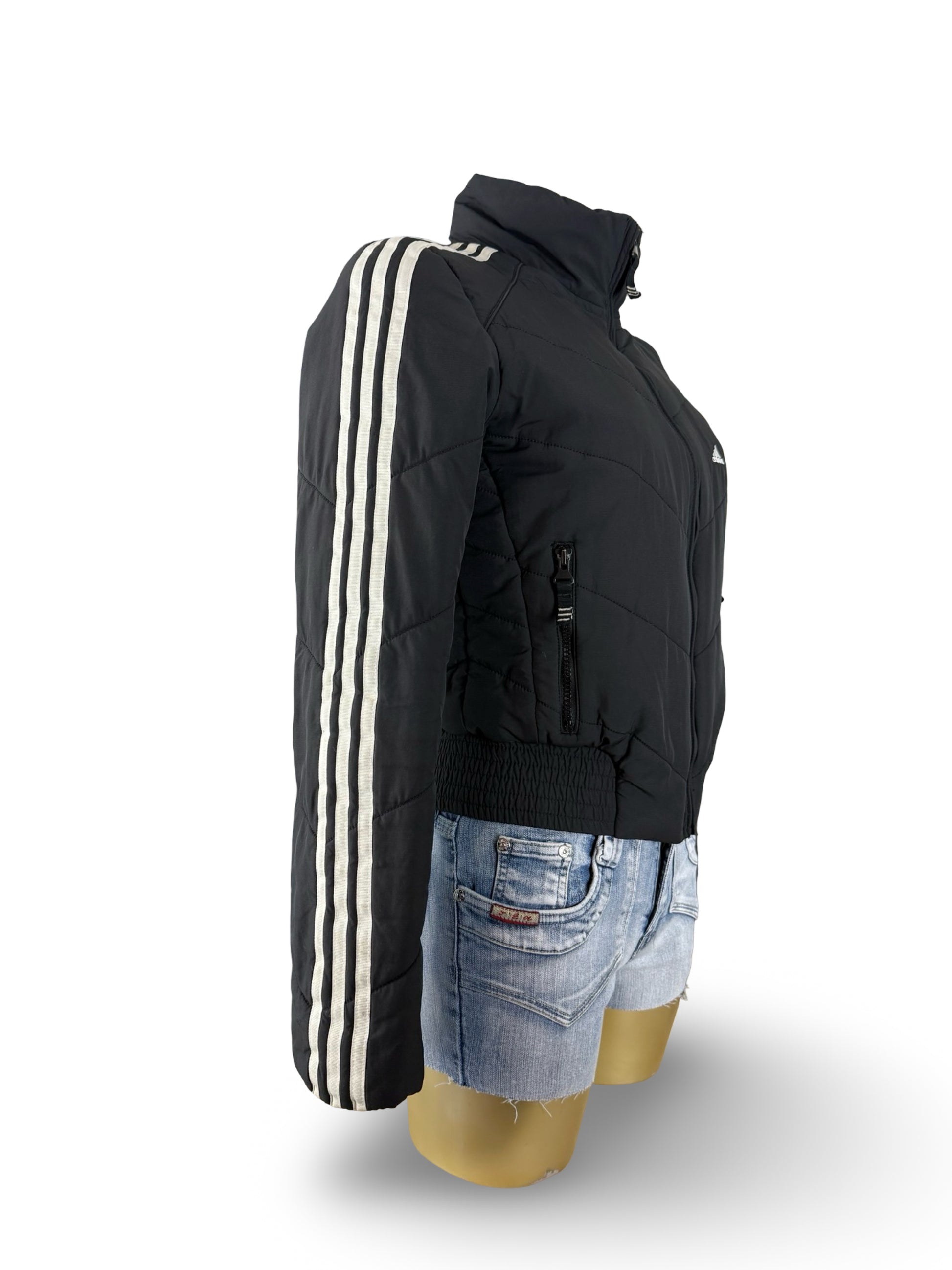 Black puffer jacket (M)