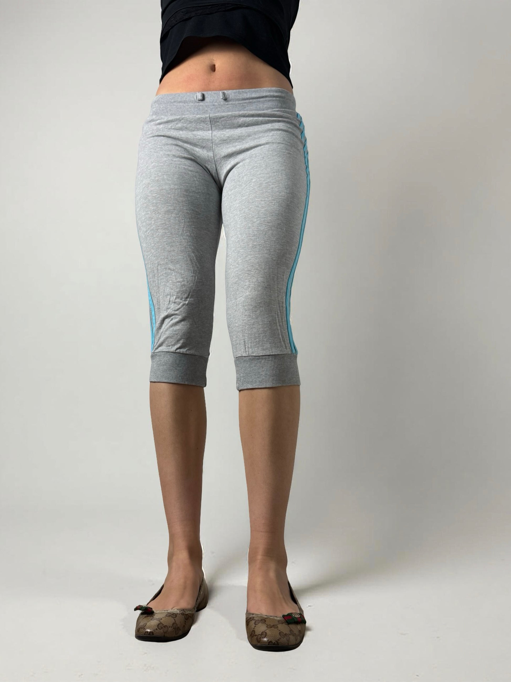 Grey striped low rise capri joggers pants (S)