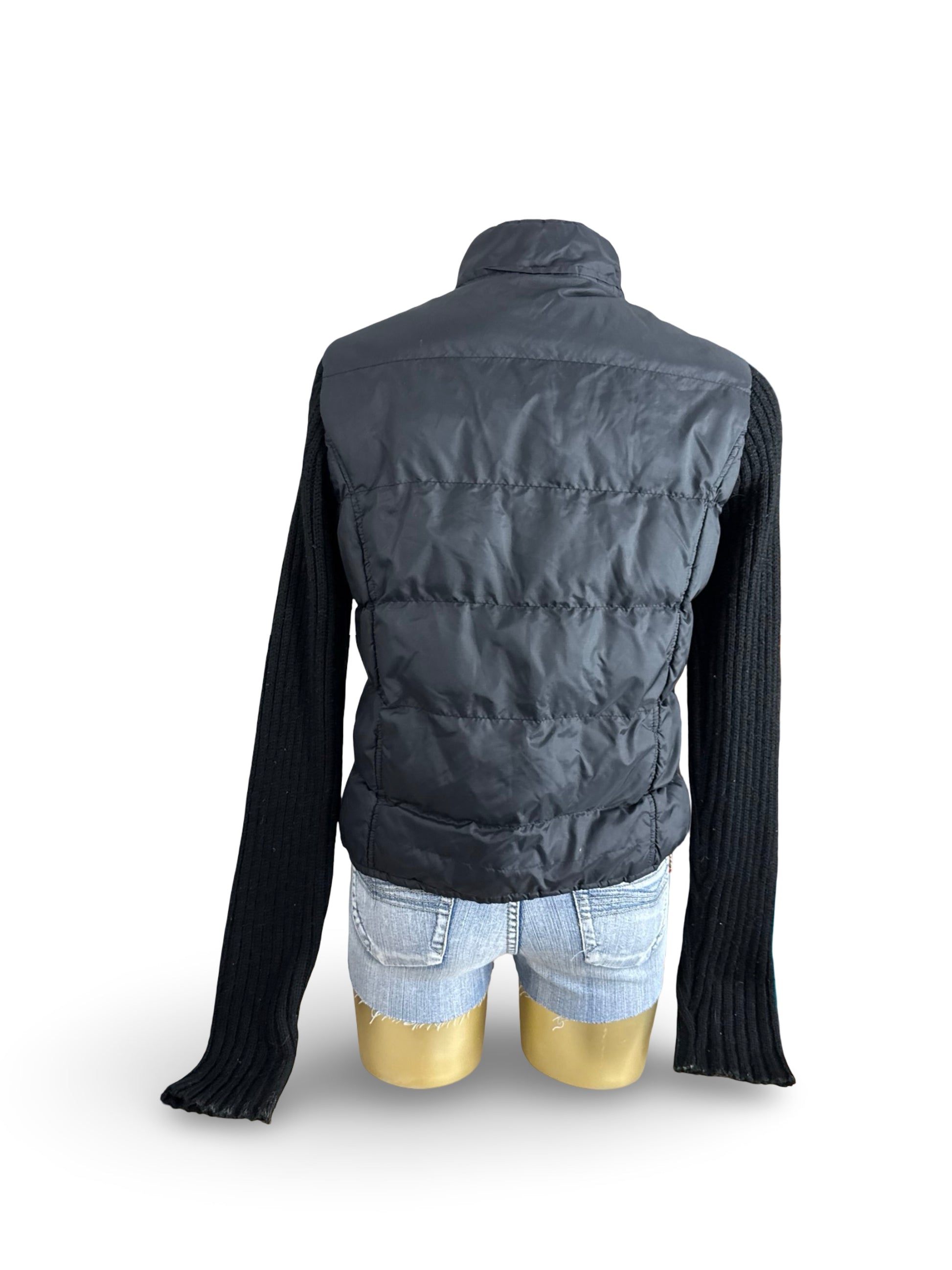 Black bi fabric puffer jumper jacket (M/L)