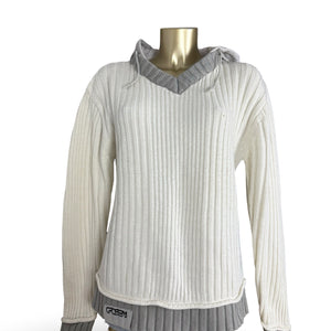 White hooded 100% cotton jumper (XL)