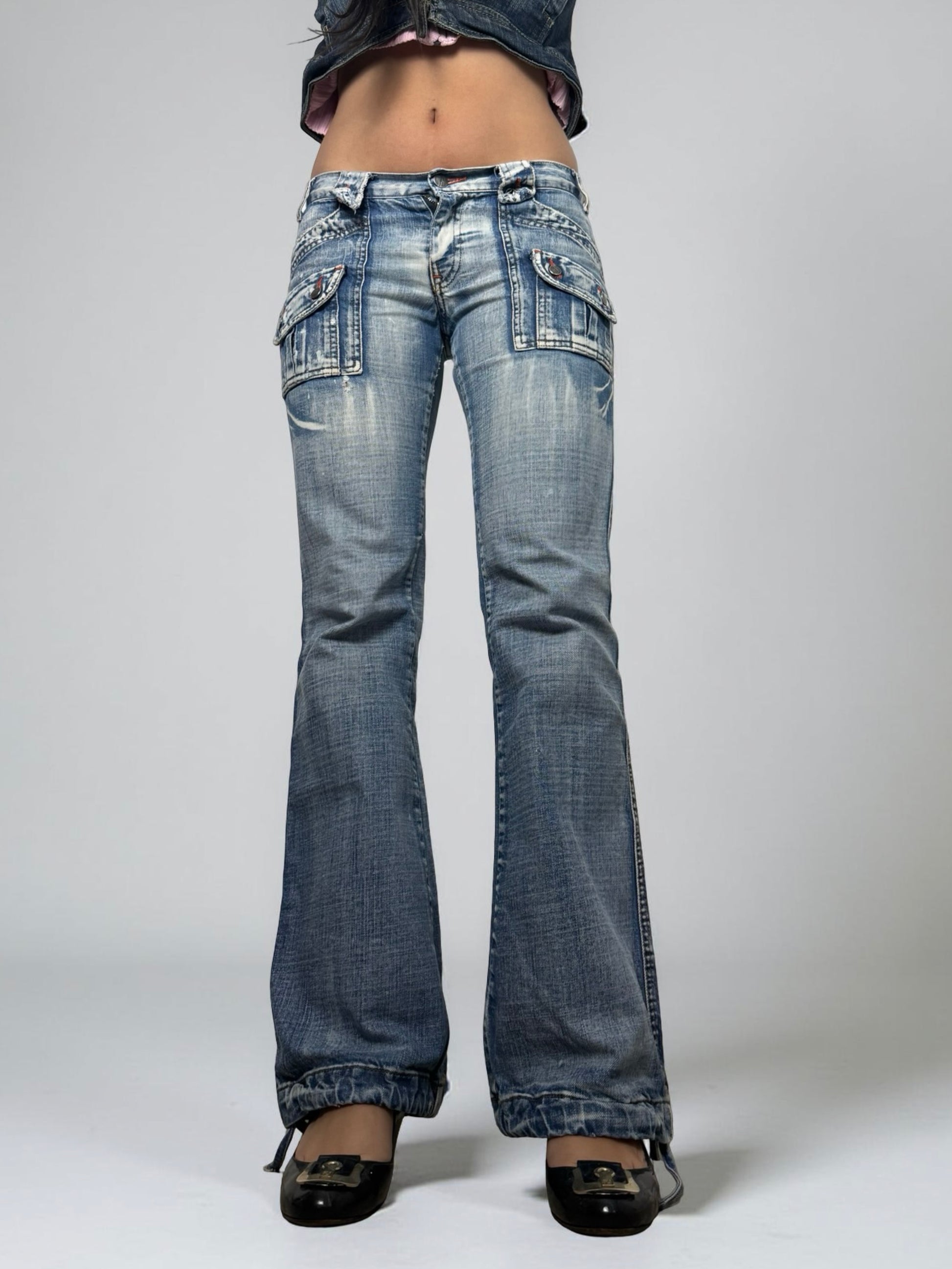 Blue denim low rise flare pants (S)