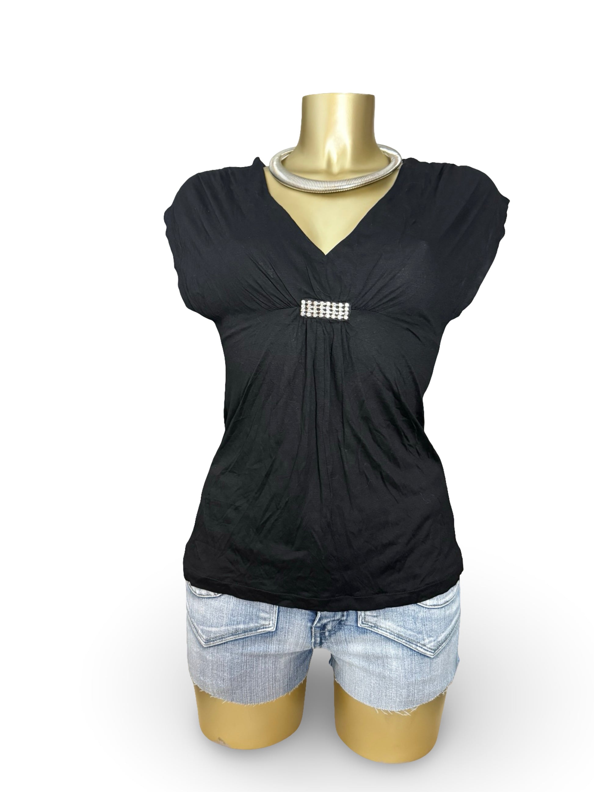 Black tight fit V neck rhinestones tee (S)