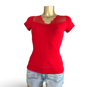 Red lace neck tight fit tee (S)
