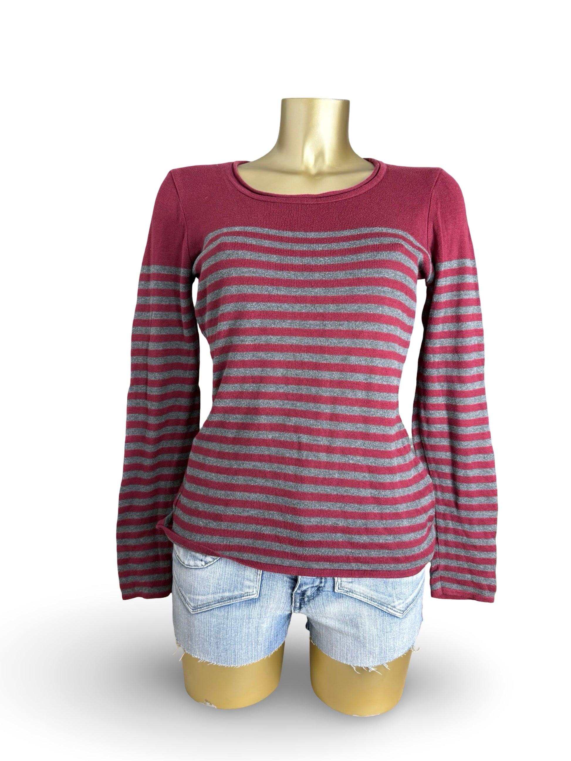 Red striped cotton jumper (L)