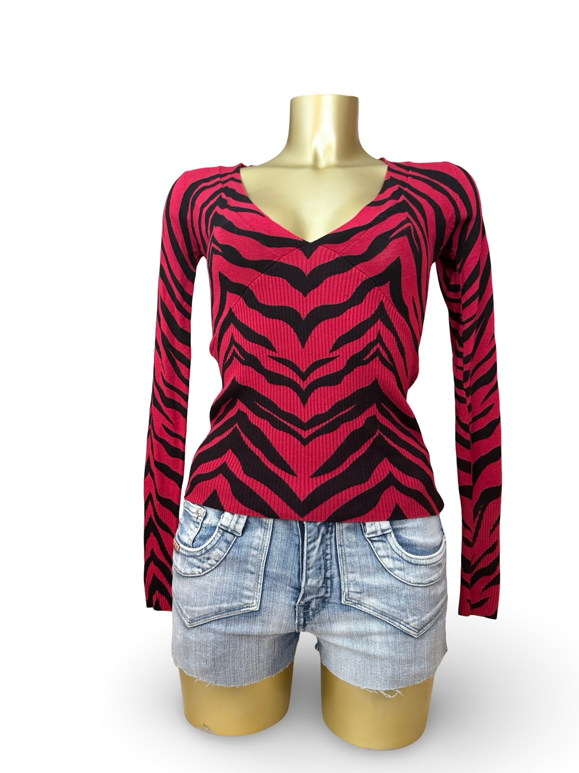Red zebra print tight fit V neck jumper (XS/S)