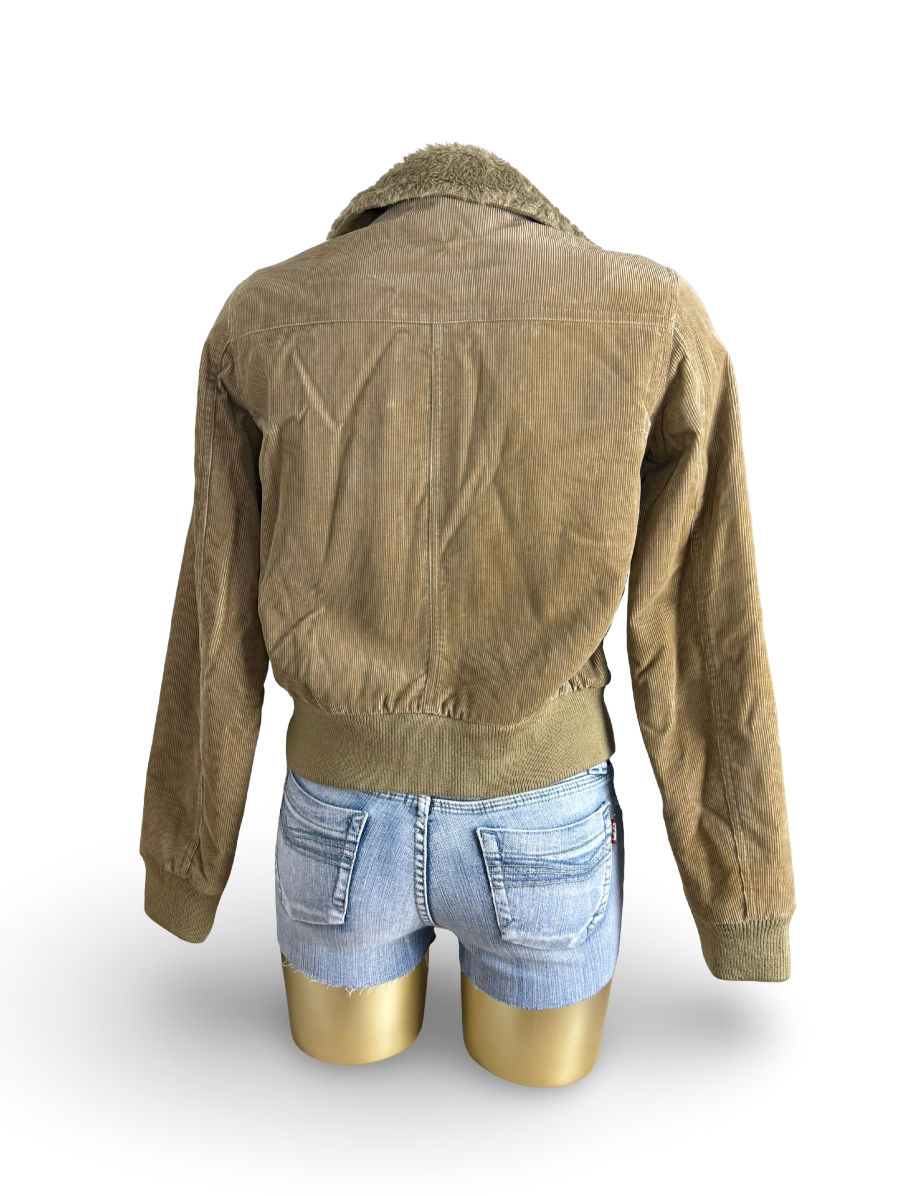Beige ribbed inside faux fur biker jacket (M)