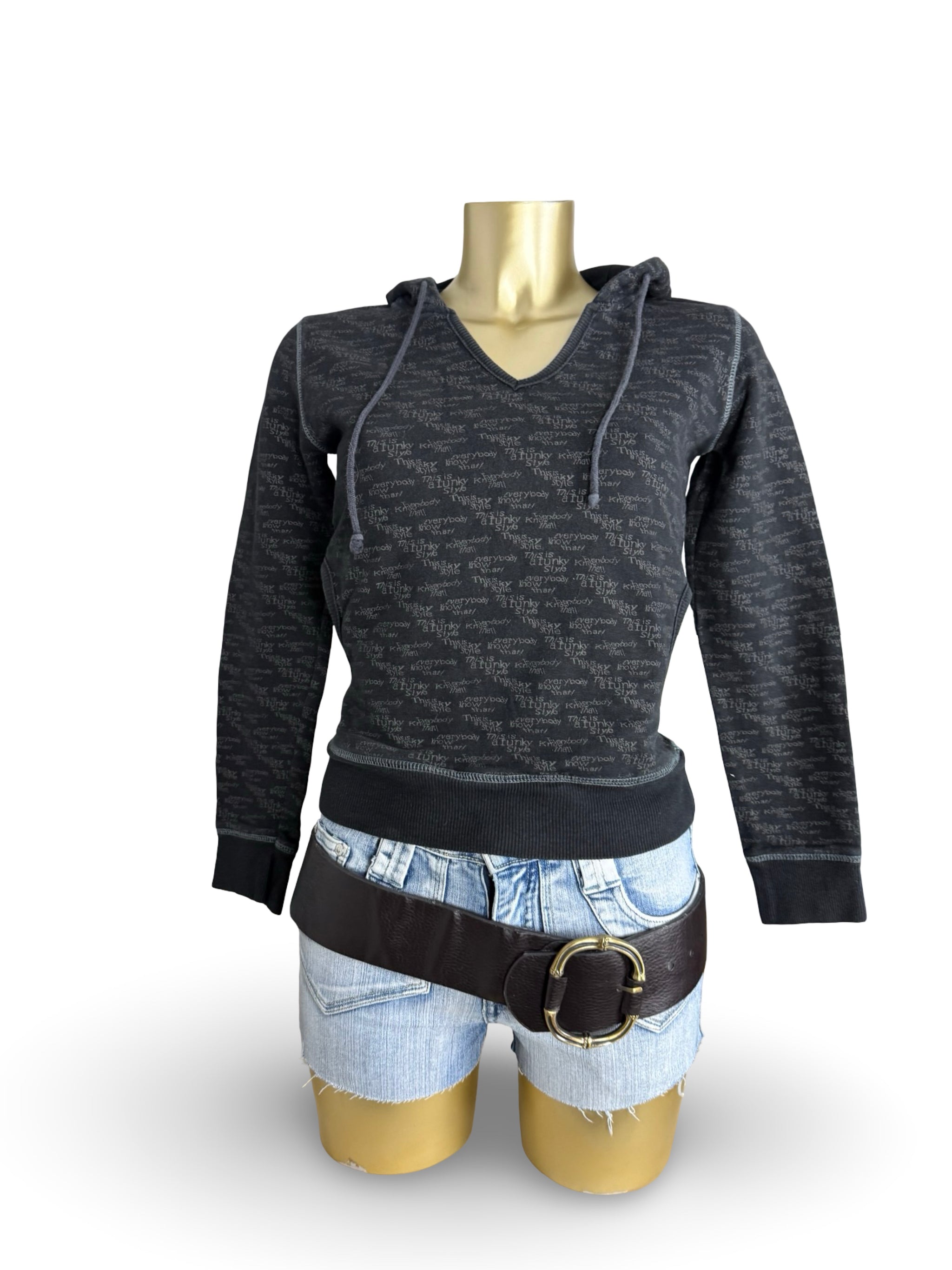 Black graphic hoodie (S)