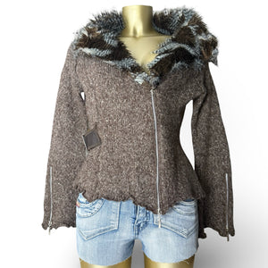 Brown faux fur neck zip up knitted  jacket (M/L)