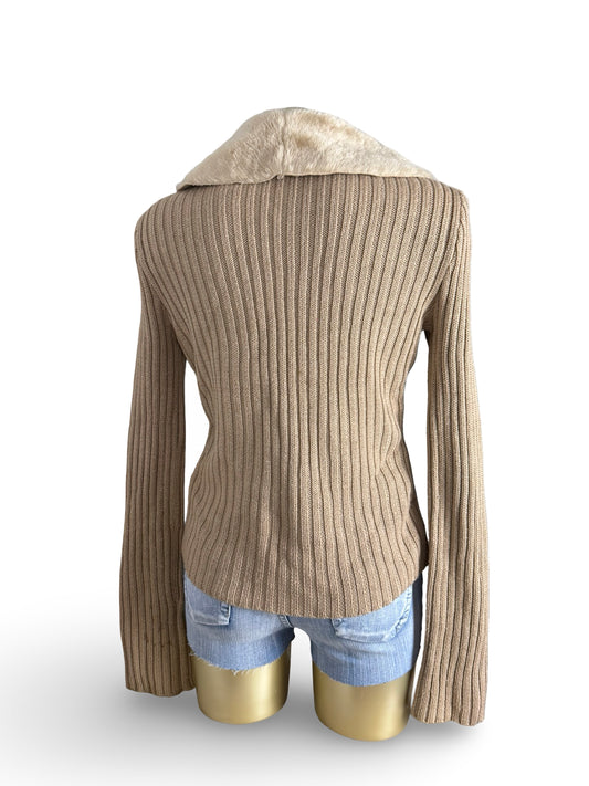Beige faux fur neck knitted jacket (L)