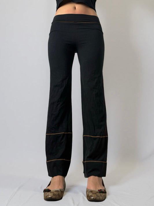 Black activewear cotton low rise flared joggers pants (XS/S)