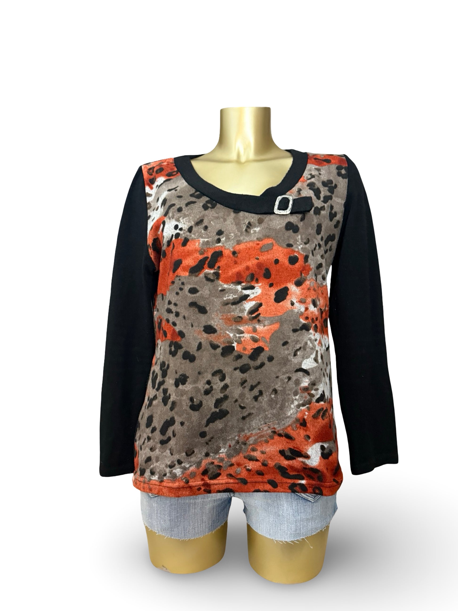 Black & orange animal print jumper (XL)