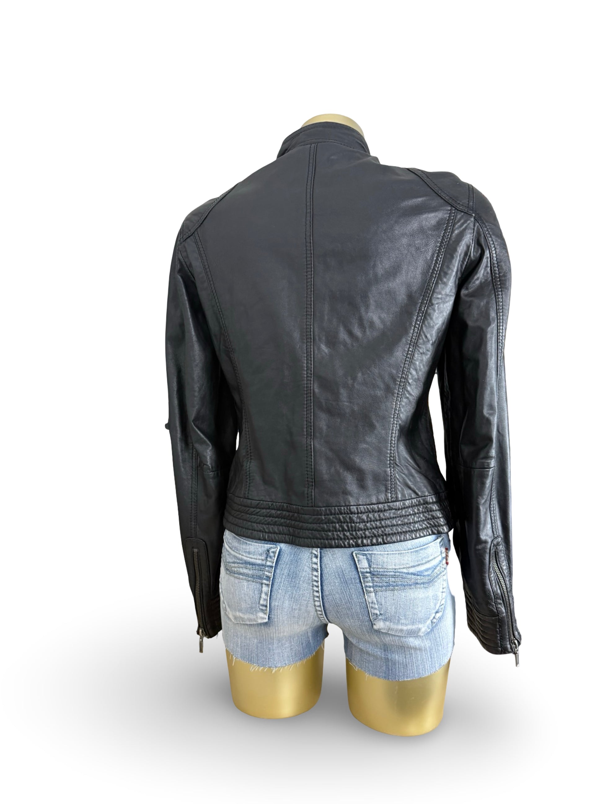Black real leather zip up jacket (M/L)