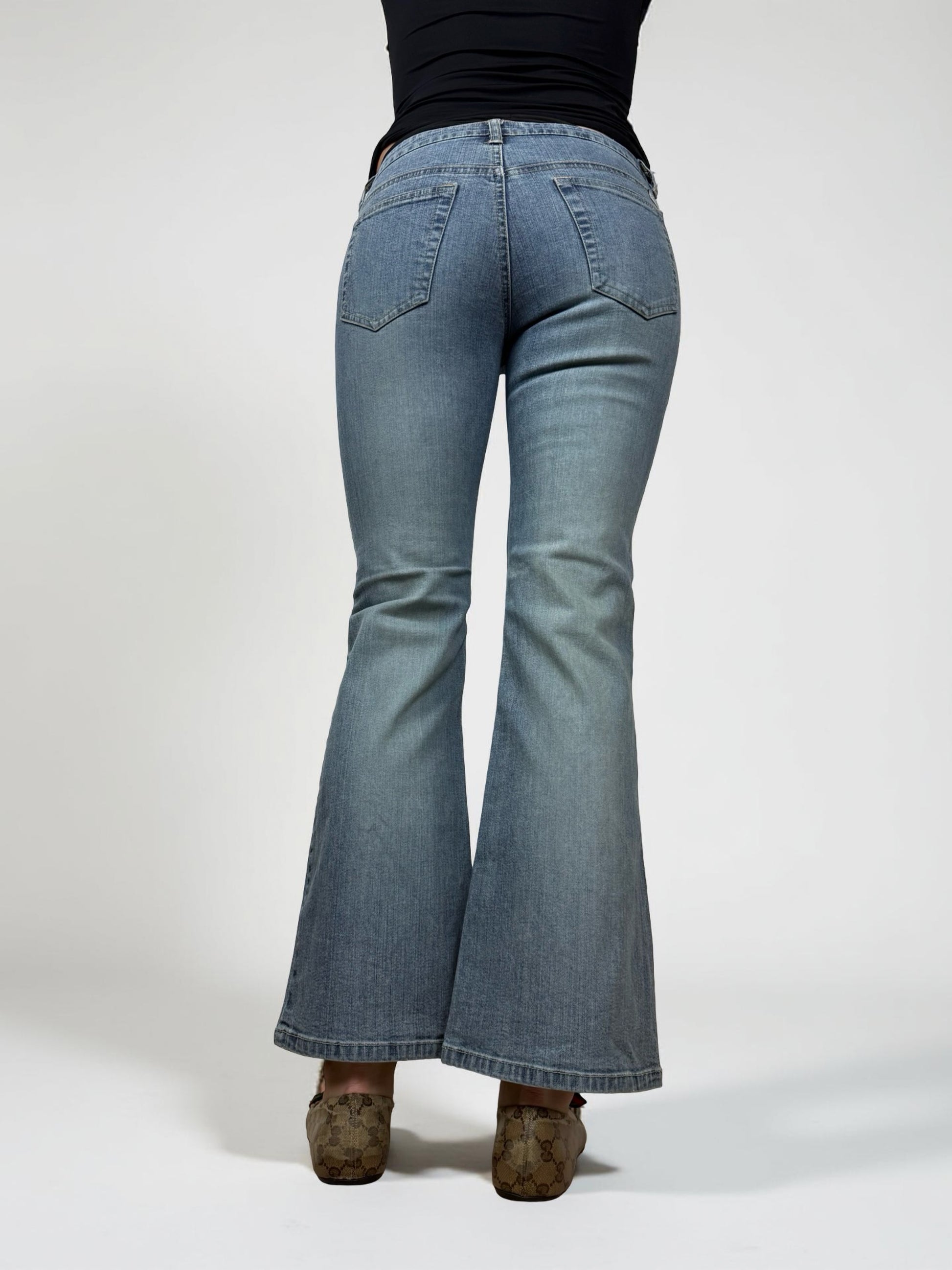 Blue denim low rise flared pants (S/M)