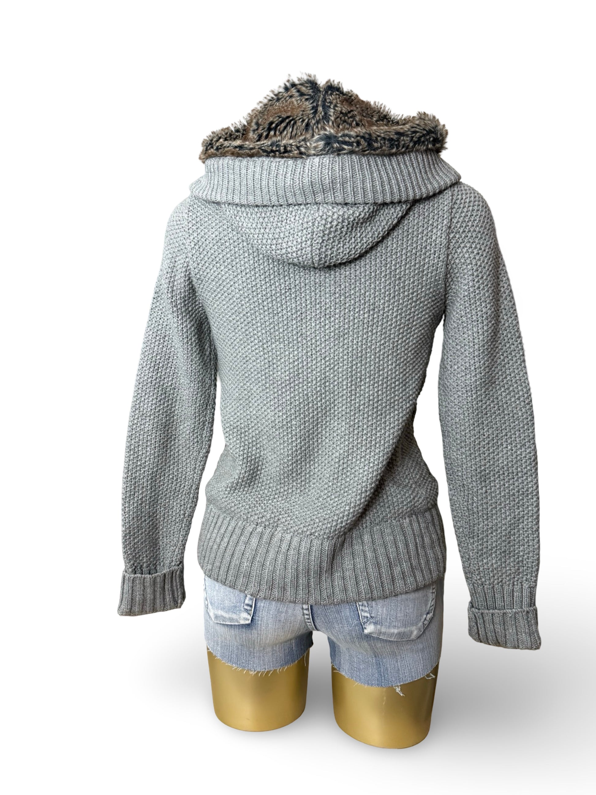Grey inside faux fur zip up hooded knit jumper (S/M)