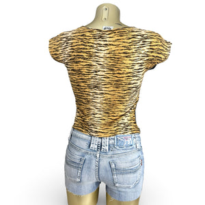 Black & panther cotton  tight fit logo tee (XS/S)