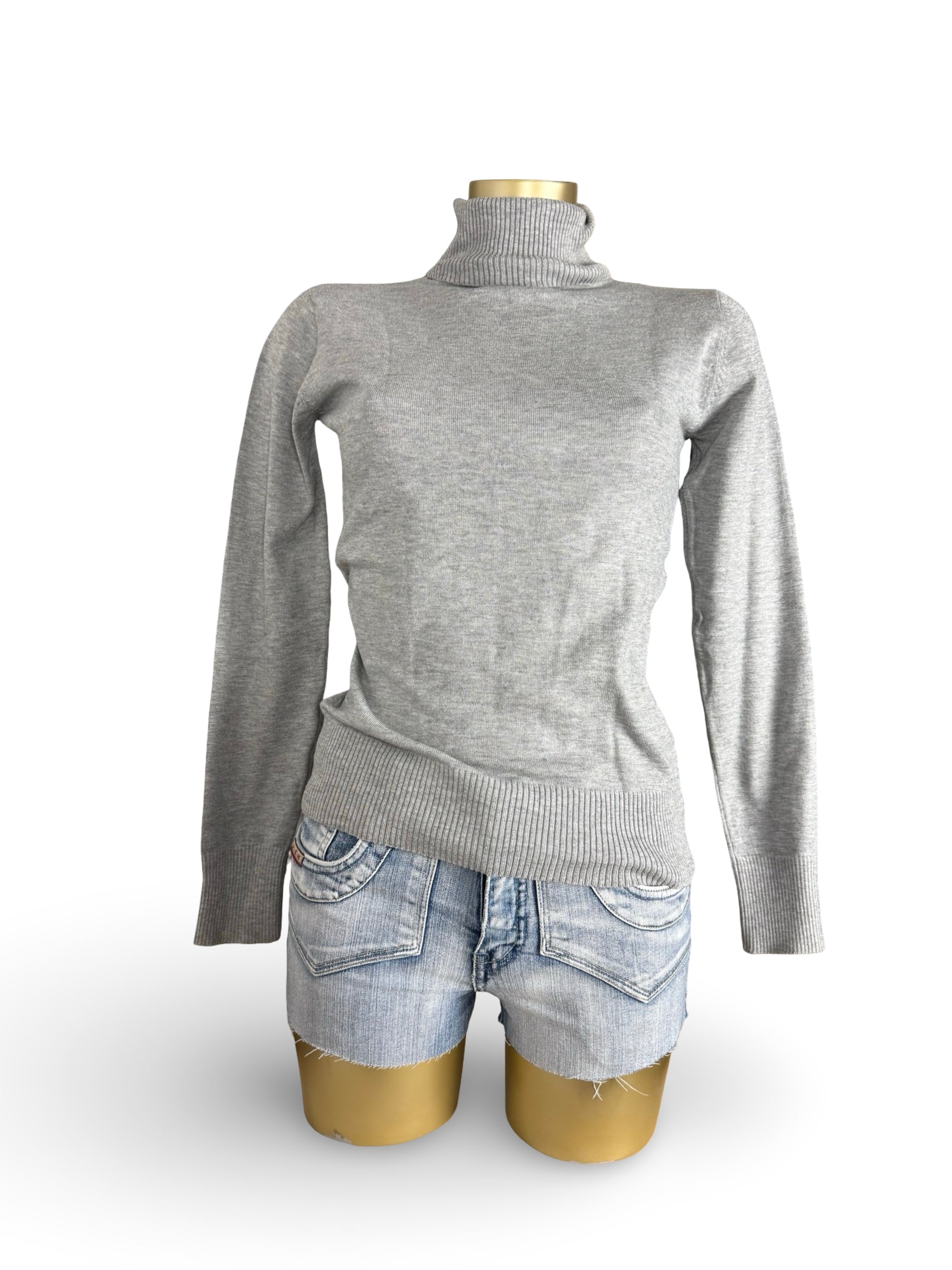 Grey turtleneck jumper (S/M)
