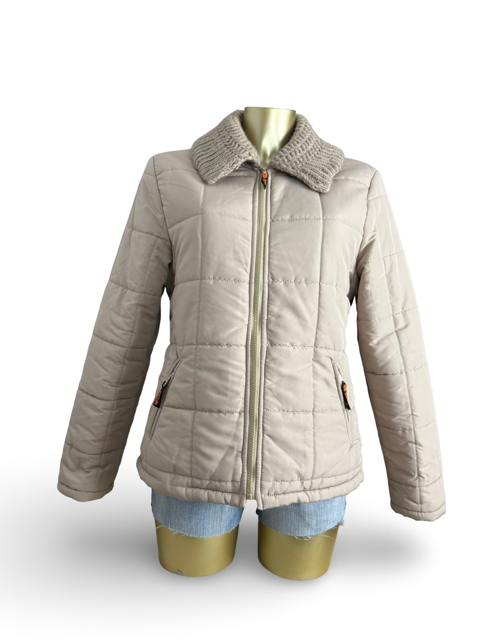 Beige zip up wool neck puffer jacket (M/L)
