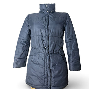 Black spell out logo puffer jacket (XS)