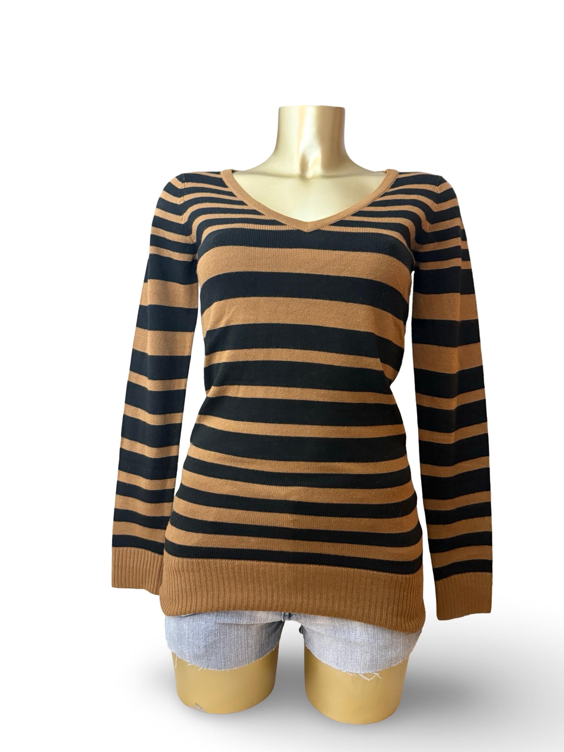 Beige striped super soft V neck jumper (S)
