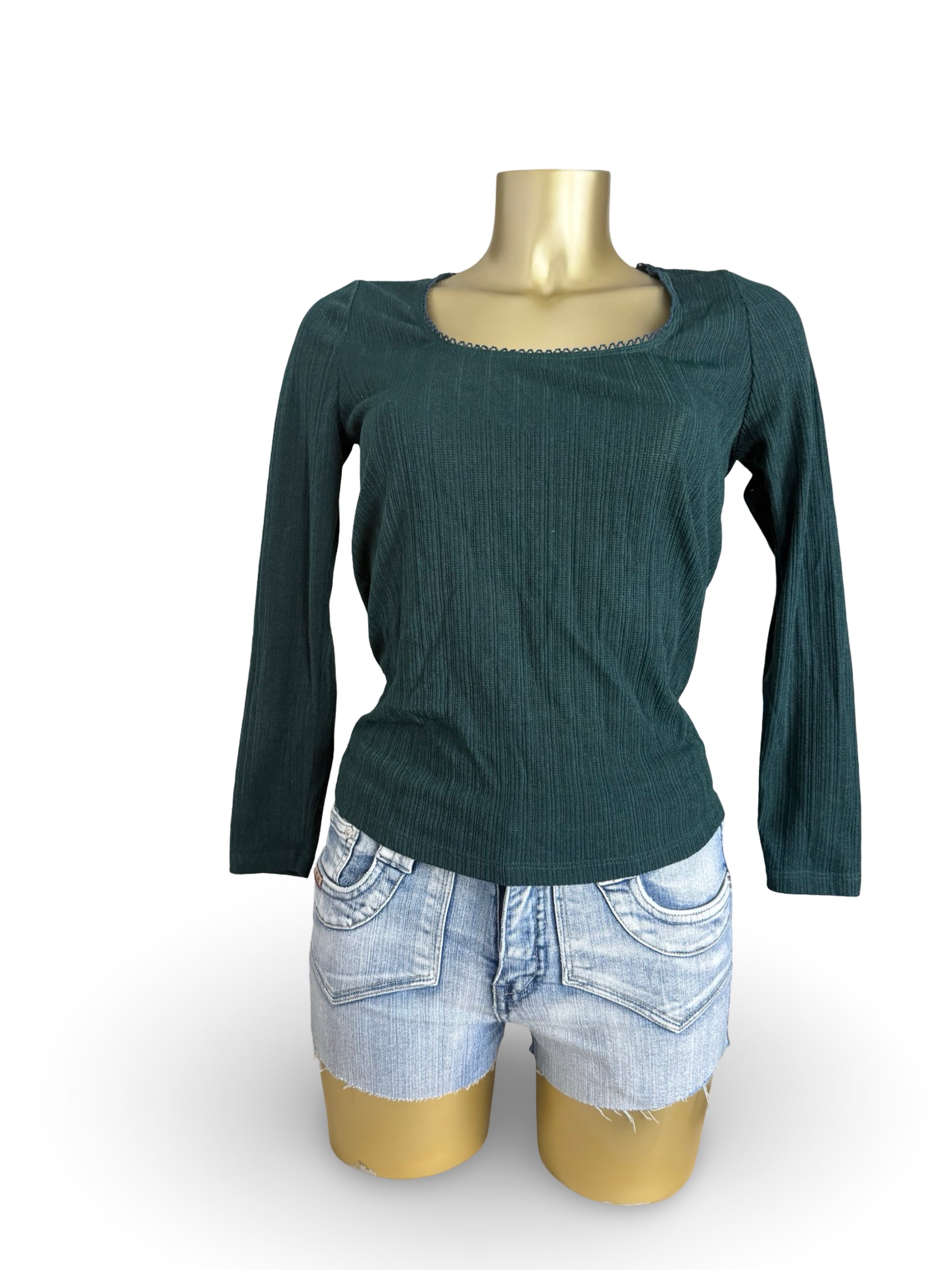 Dark green square neck long sleeves top (S/M)