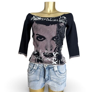 Black graphic tight fit 3/4 sleeves top (S/M)