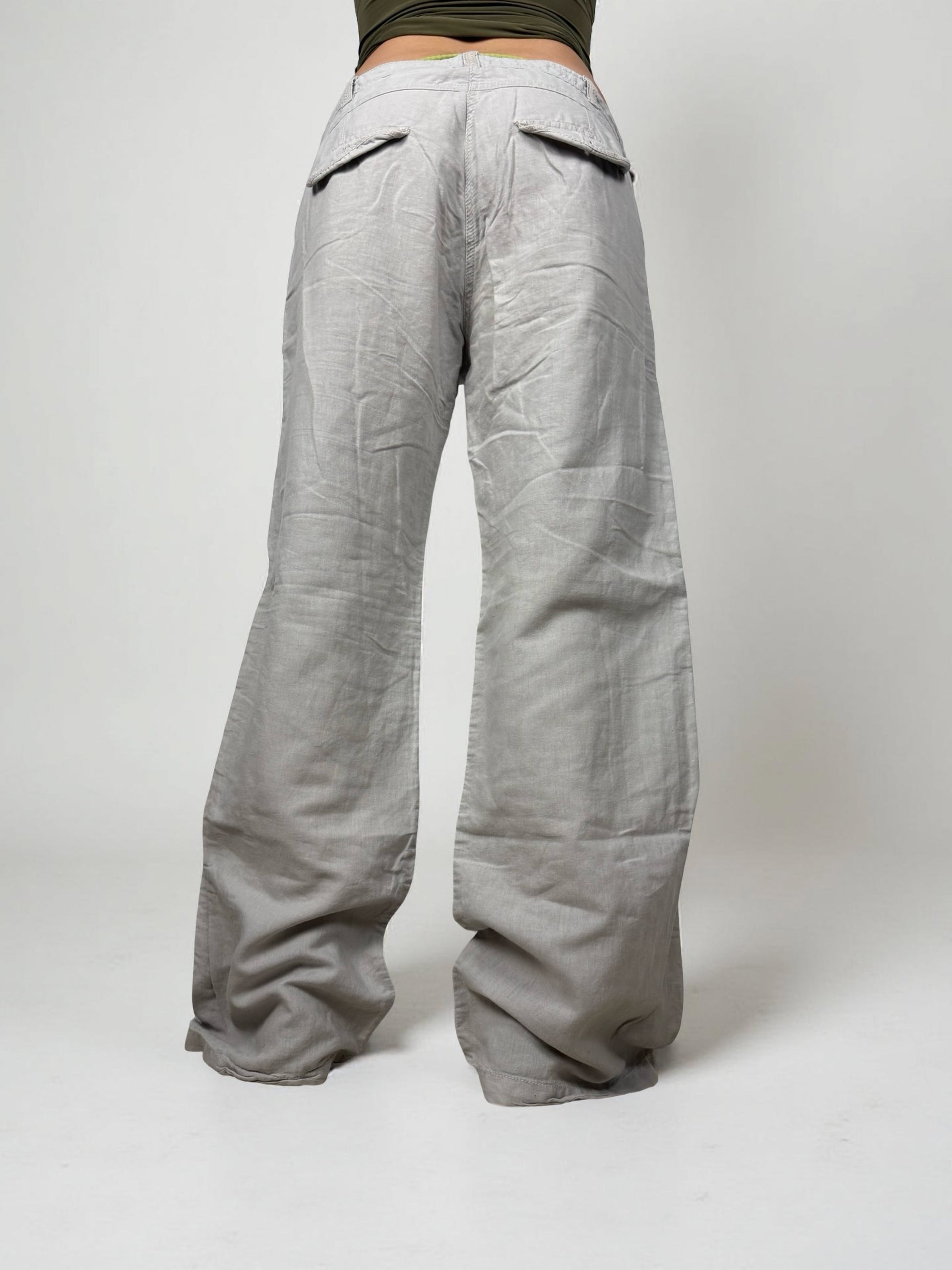 Grey low rise baggy pants (XL)