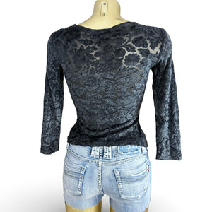 Black floral velvet long sleeves top (S)