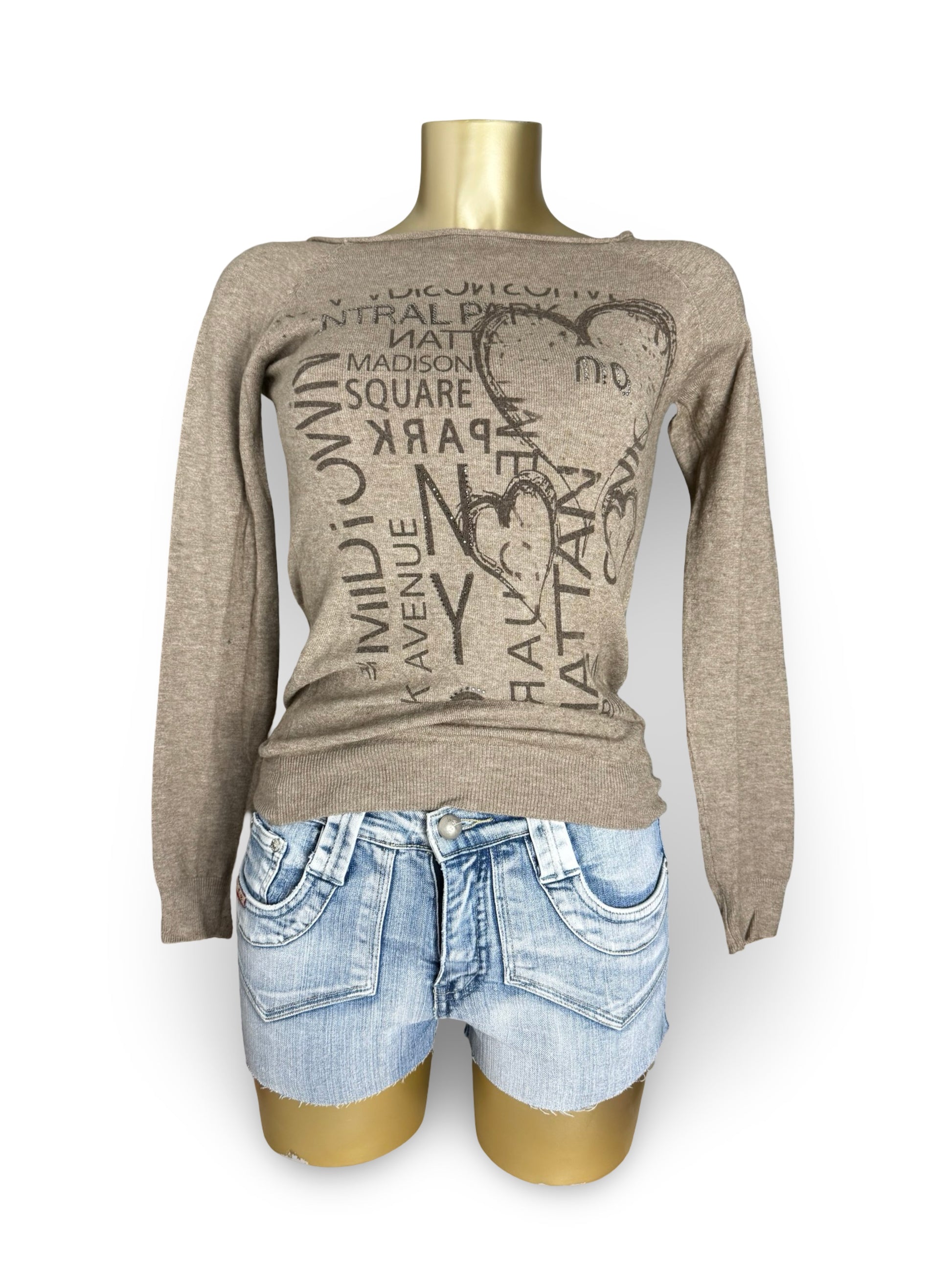 Khaki graphic super soft jumper (S)