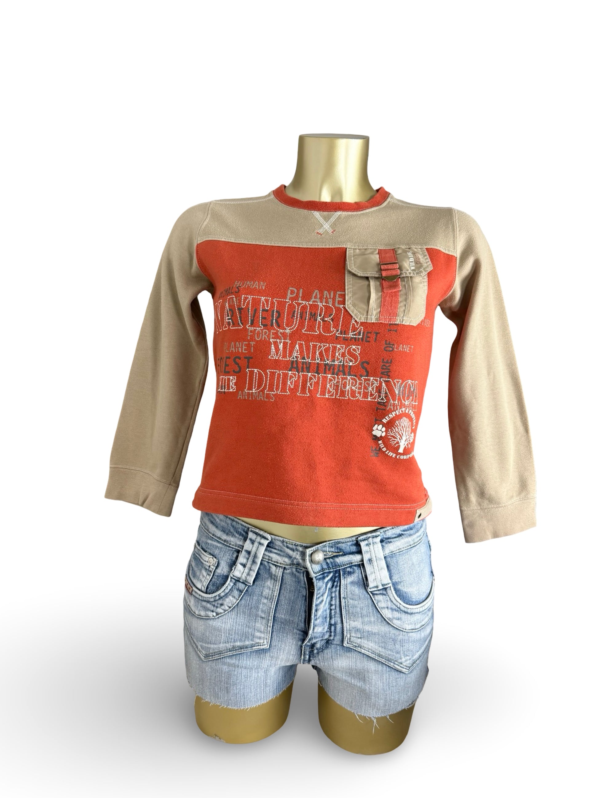 Beige graphic sweatshirt (XS)